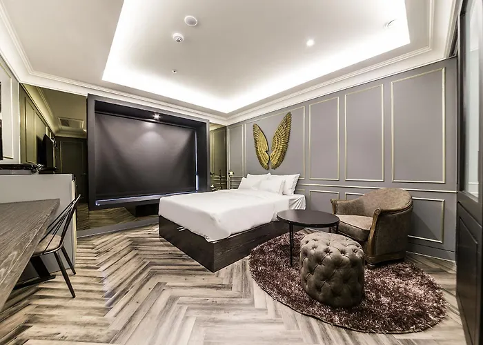 Hotel Forestar 2*